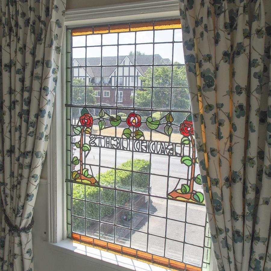 Leaded Light Guest House Solihull Extérieur photo